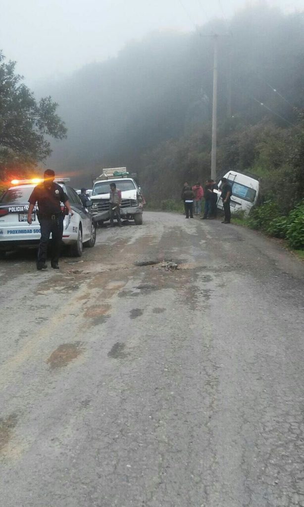 Choque en la Sierra Negra, hay seis lesionados