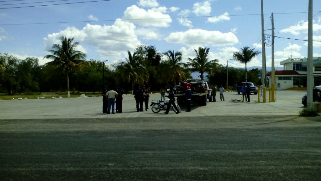 Despojan a campesino de su camioneta