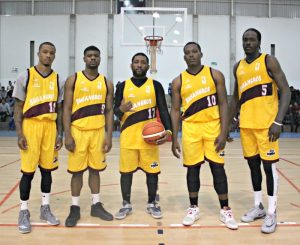 Espectacular exhibición de baloncesto semiprofesional