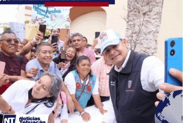 El gobernador Alejandro Armenta Mier durante su visita a Tehuacán para presentar proyectos y atender demandas ciudadanas.